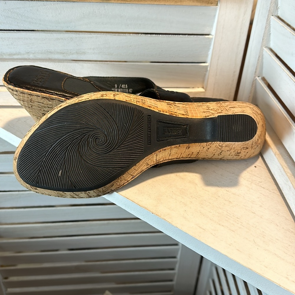 Born Black Leather and Cork Sandals - Picture 4 of 7